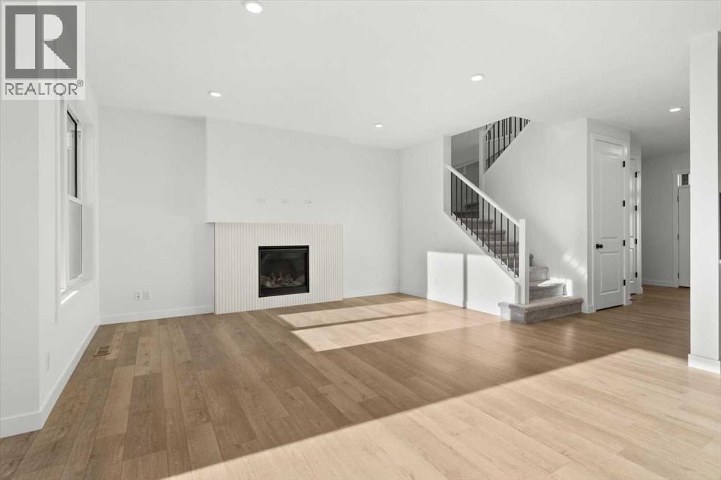 207 Perch Bend, Rural Rocky View County, Alberta  T3Z 0J9 - Photo 9 - A2263864