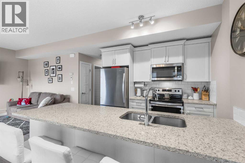 811, 250 Fireside View, Cochrane, Alberta  T4C 2M2 - Photo 8 - A2276457