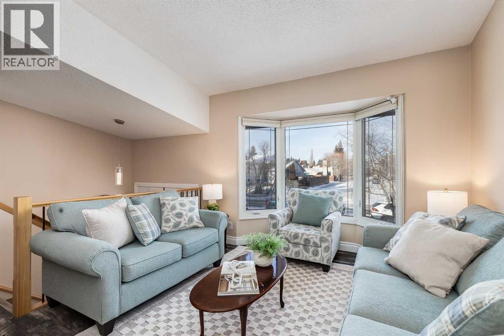 1205 Meadowbrook Drive Se, Airdrie, Alberta  T2A 1W6 - Photo 4 - A2281437