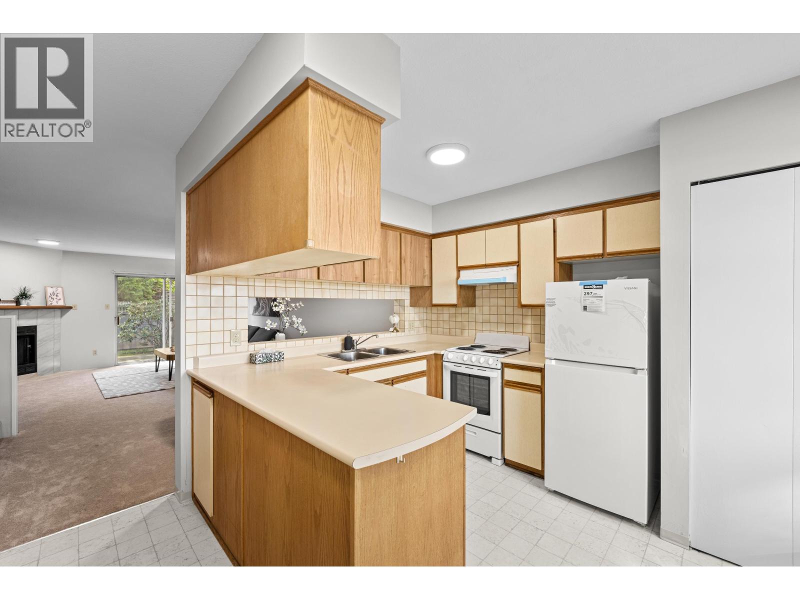 4 6631 Cooney Road, Richmond, British Columbia V6Y 3T2 - Photo 11 - R3094736