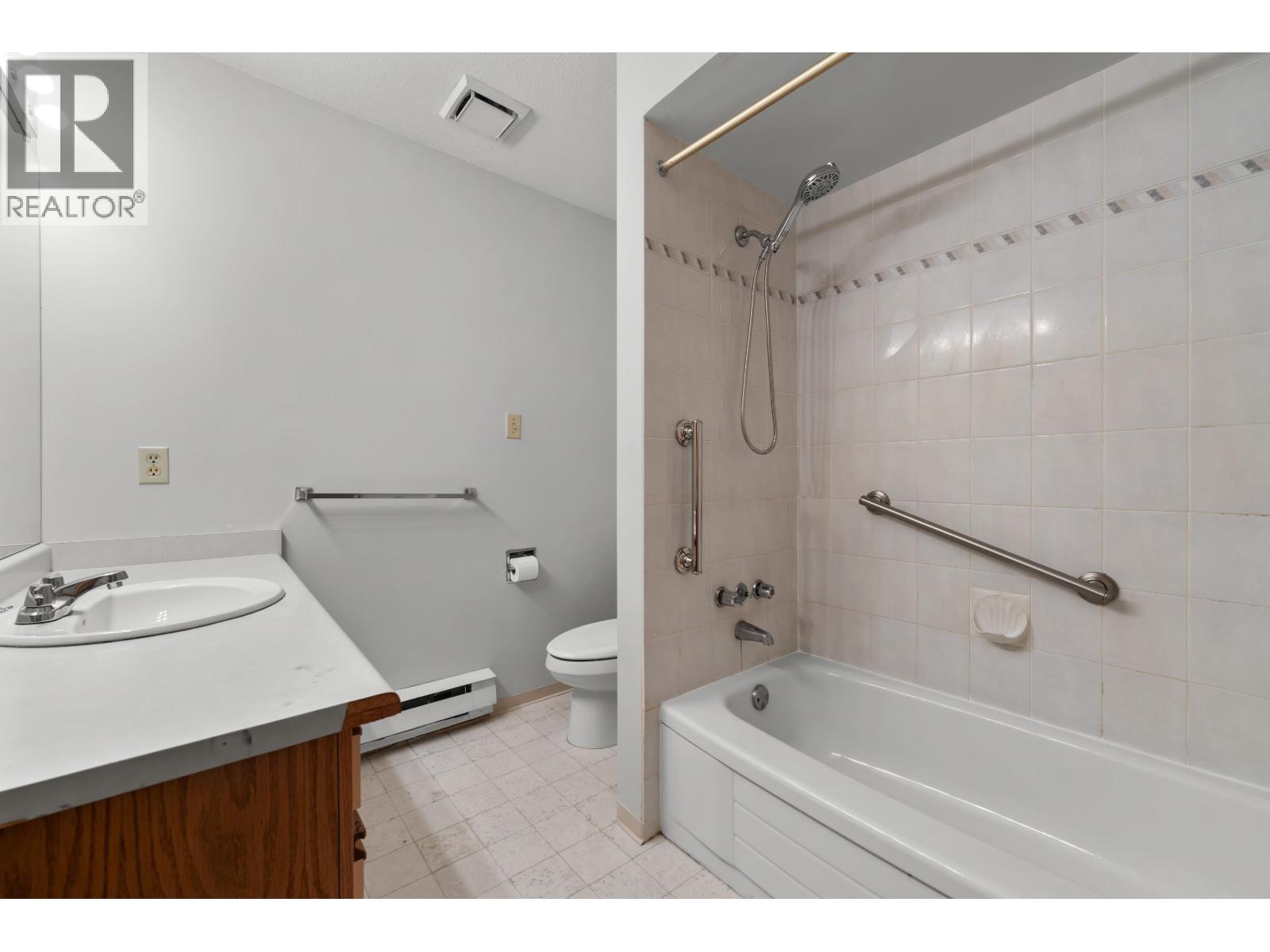 4 6631 Cooney Road, Richmond, British Columbia V6Y 3T2 - Photo 25 - R3094736