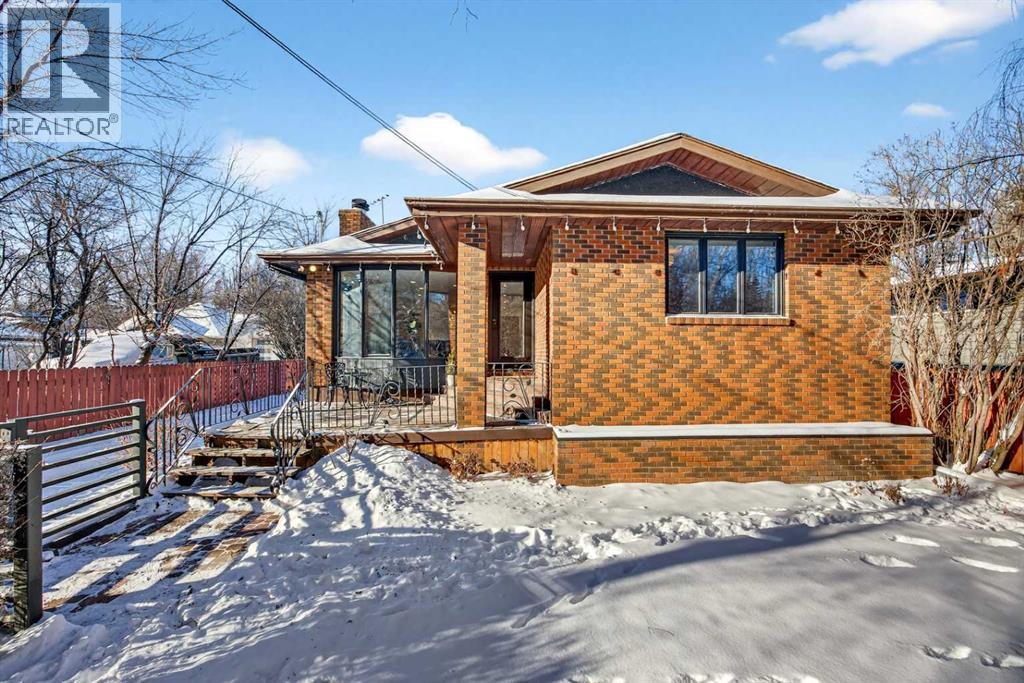 7103 Bow Crescent Nw, Calgary, Alberta  T3B 2C9 - Photo 2 - A2287821