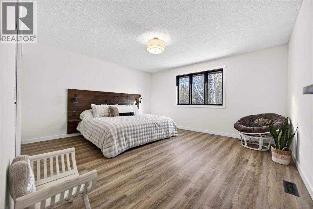 7103 Bow Crescent Nw, Calgary, Alberta  T3B 2C9 - Photo 23 - A2287821