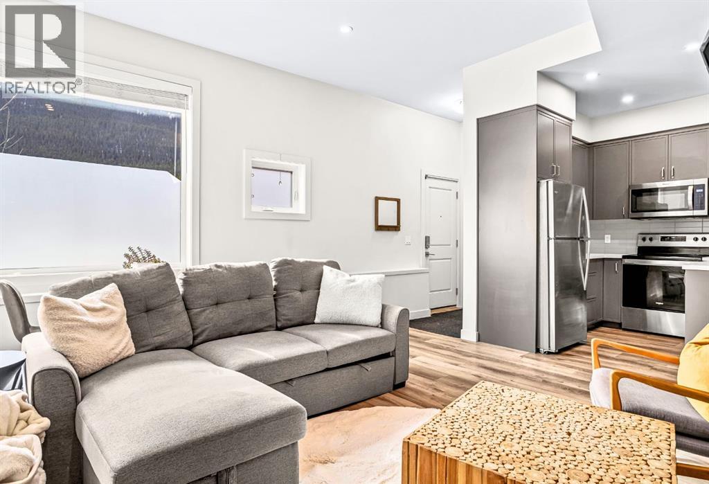 102b, 1200 Three Sisters Parkway, Canmore, Alberta  T1W 0M5 - Photo 12 - A2289272