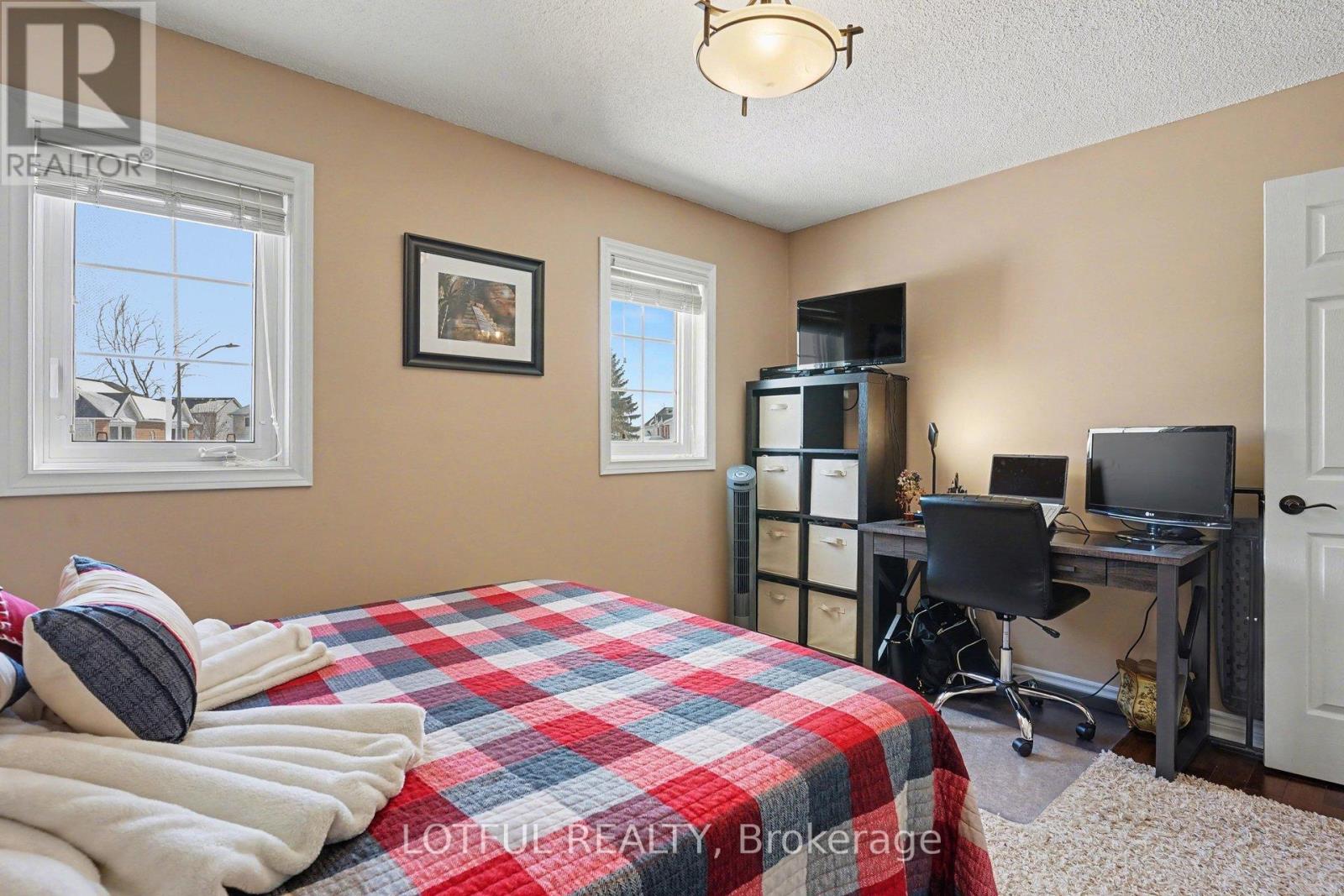 2212 Chalmers Crescent, Innisfil, Ontario  L9S 1Y6 - Photo 24 - N12835572