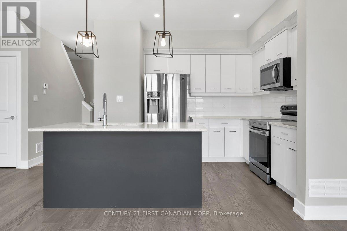 21 - 601 Lions Park Drive, Strathroy-Caradoc, Ontario  N0L 1W0 - Photo 4 - X12835624