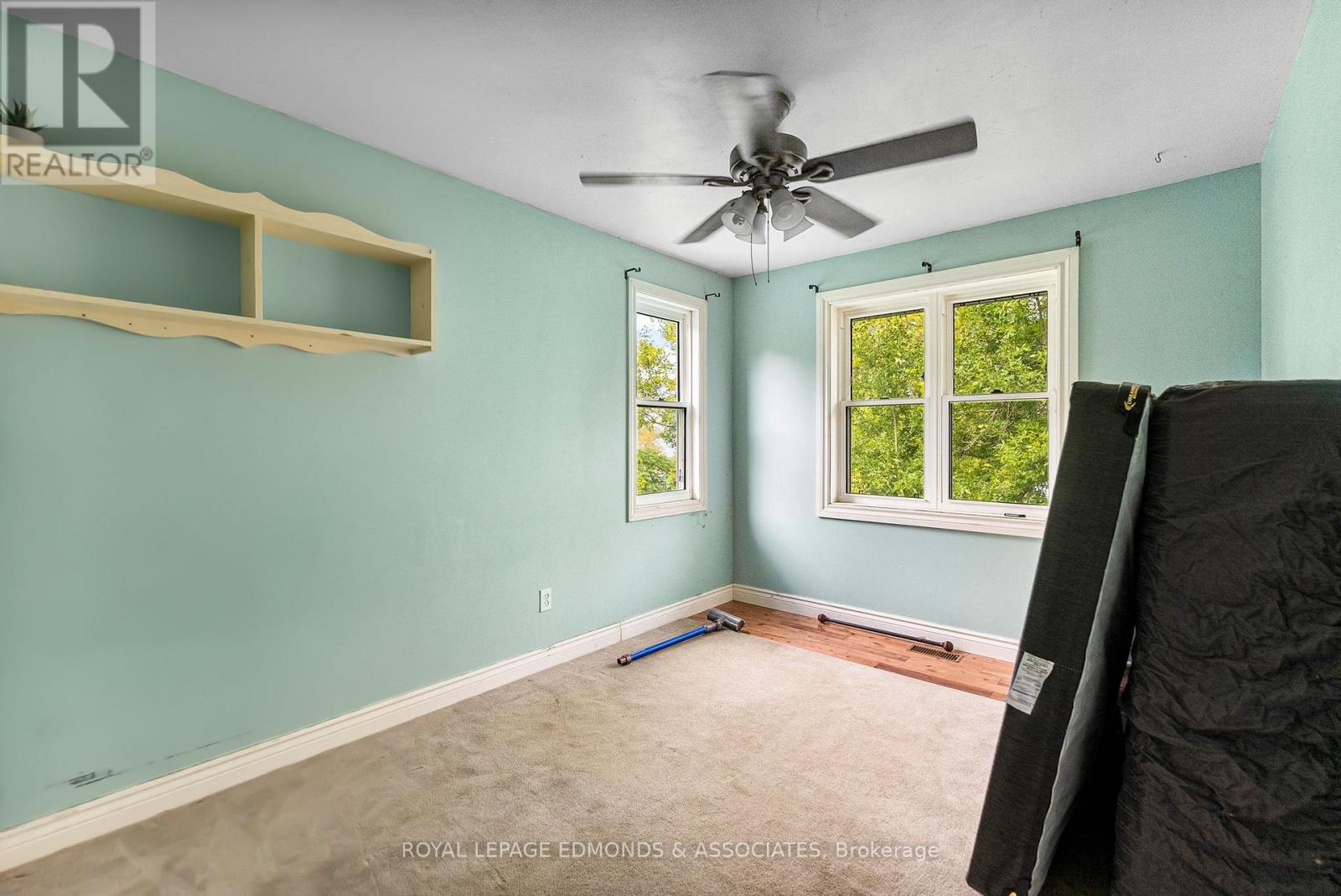 1095 Mountainview Drive, Laurentian Valley, Ontario  K8A 8E3 - Photo 27 - X12835588