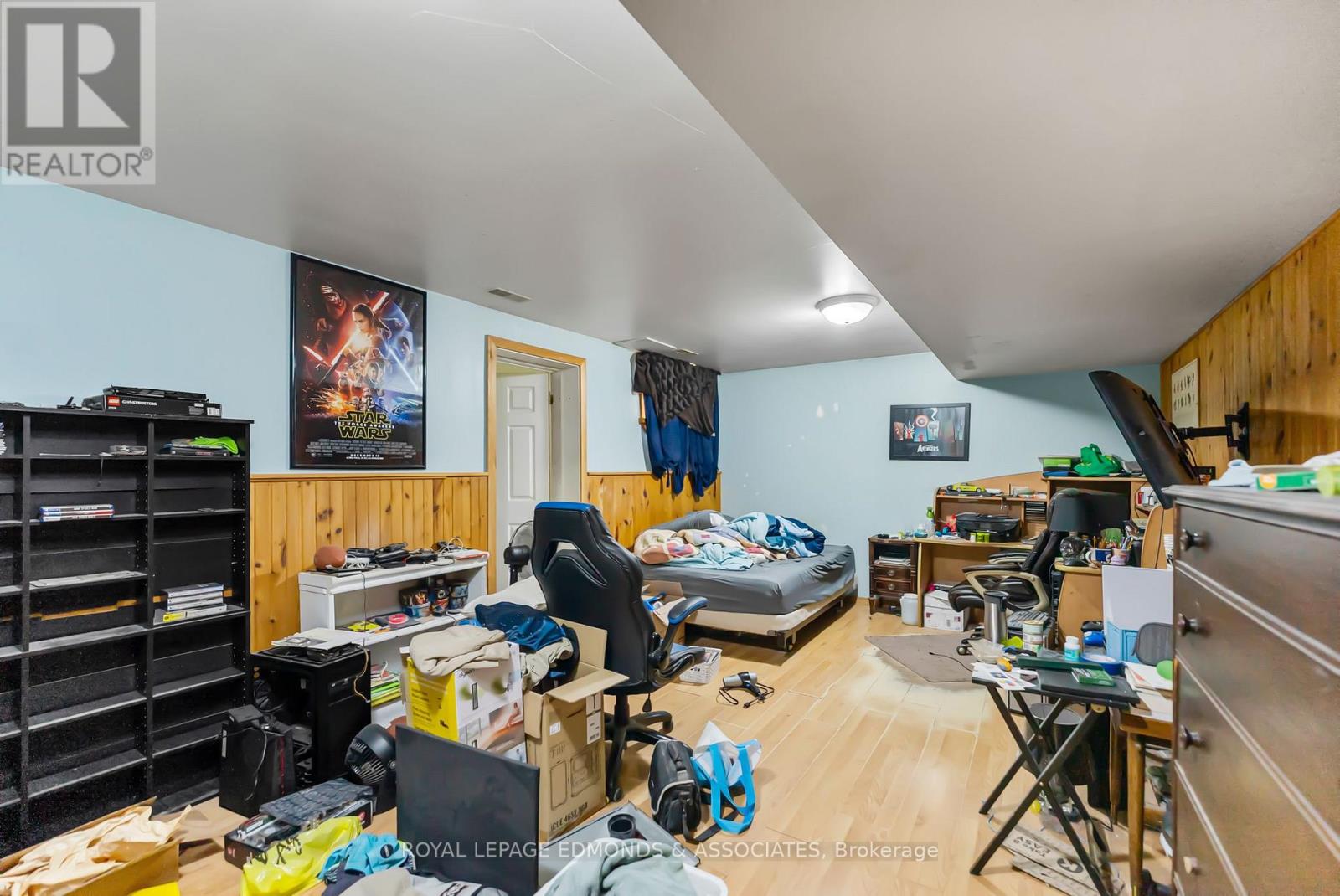 1095 Mountainview Drive, Laurentian Valley, Ontario  K8A 8E3 - Photo 31 - X12835588