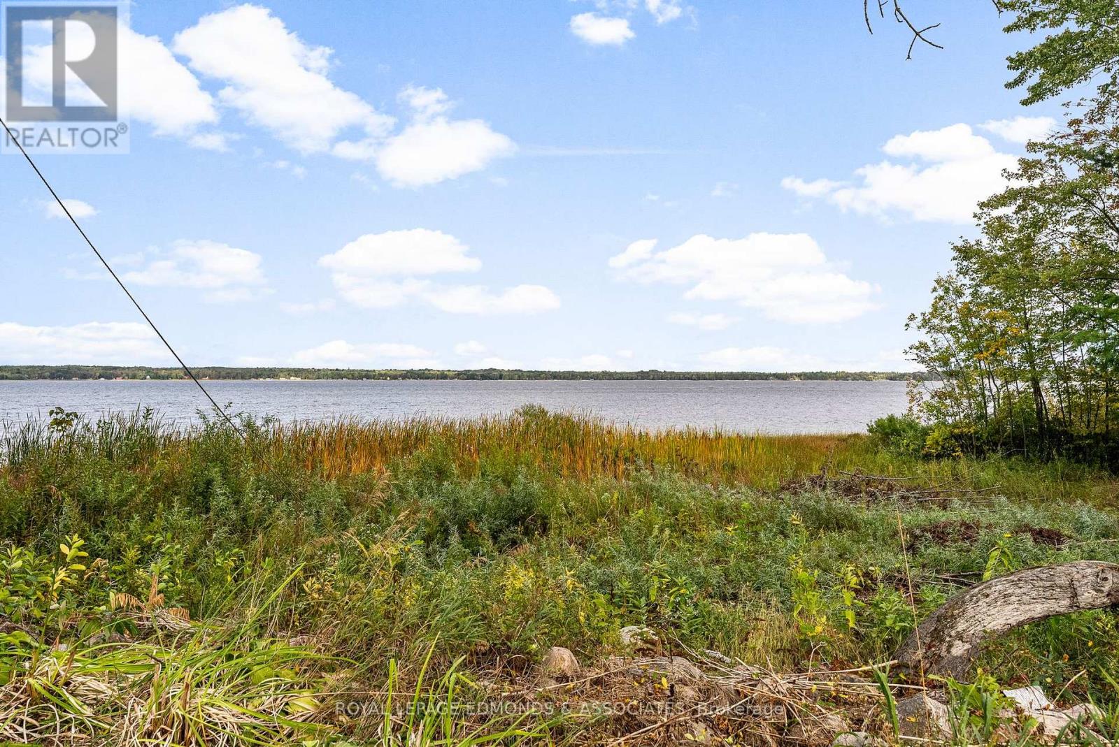 1095 Mountainview Drive, Laurentian Valley, Ontario  K8A 8E3 - Photo 39 - X12835588