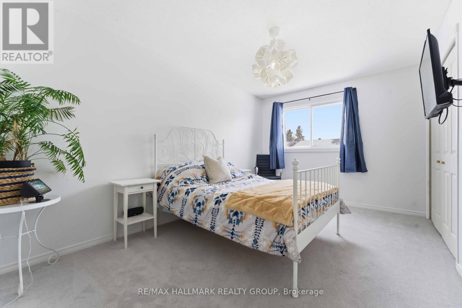 1091 Burgundy Lane, Ottawa, Ontario  K1C 2M9 - Photo 26 - X12835610