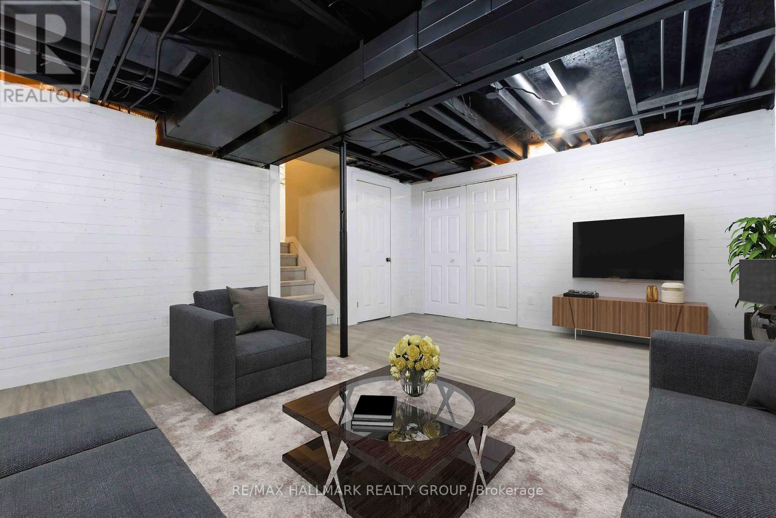 1091 Burgundy Lane, Ottawa, Ontario  K1C 2M9 - Photo 31 - X12835610