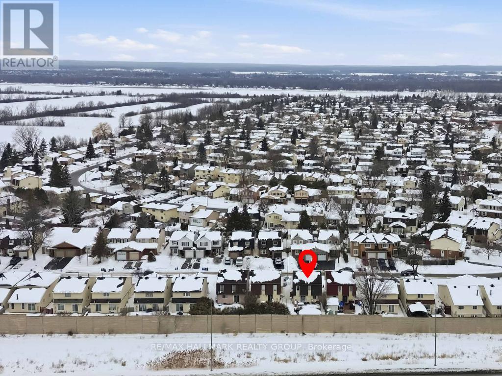 1091 Burgundy Lane, Ottawa, Ontario  K1C 2M9 - Photo 36 - X12835610