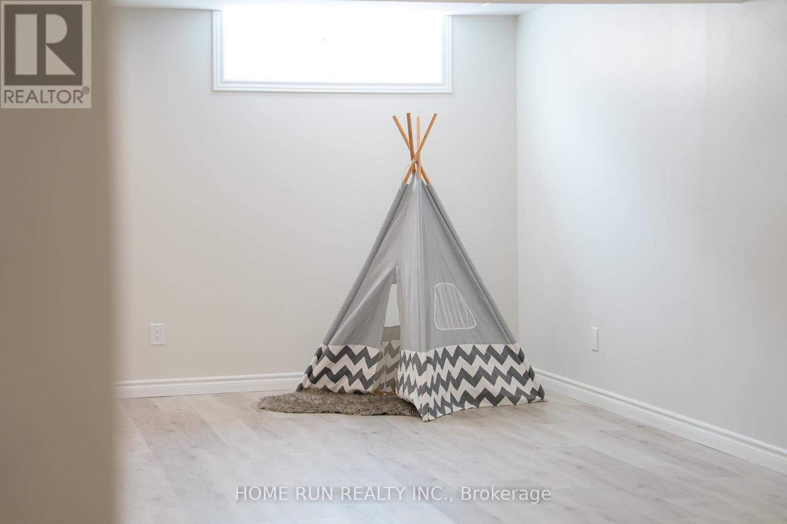 531 Bretby Crescent, Ottawa, Ontario  K2J 5P9 - Photo 10 - X12835798