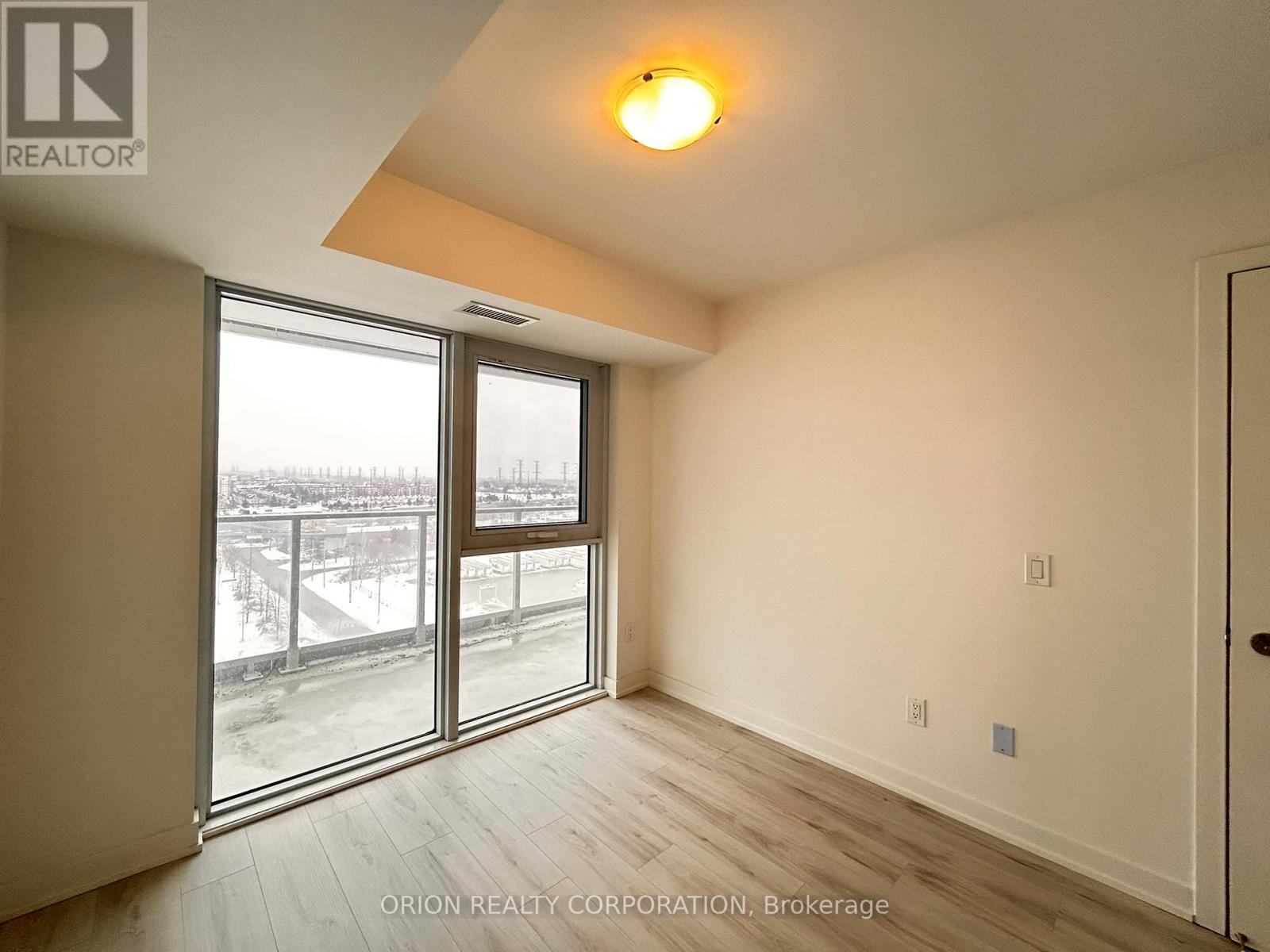 1212 - 1010 Sandy Beach Road, Pickering, Ontario  L1W 0C7 - Photo 14 - E12833178