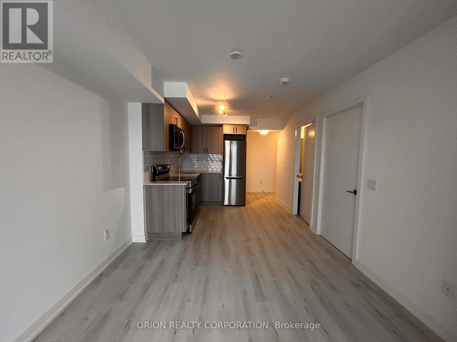 1212 - 1010 Sandy Beach Road, Pickering, Ontario  L1W 0C7 - Photo 6 - E12833178