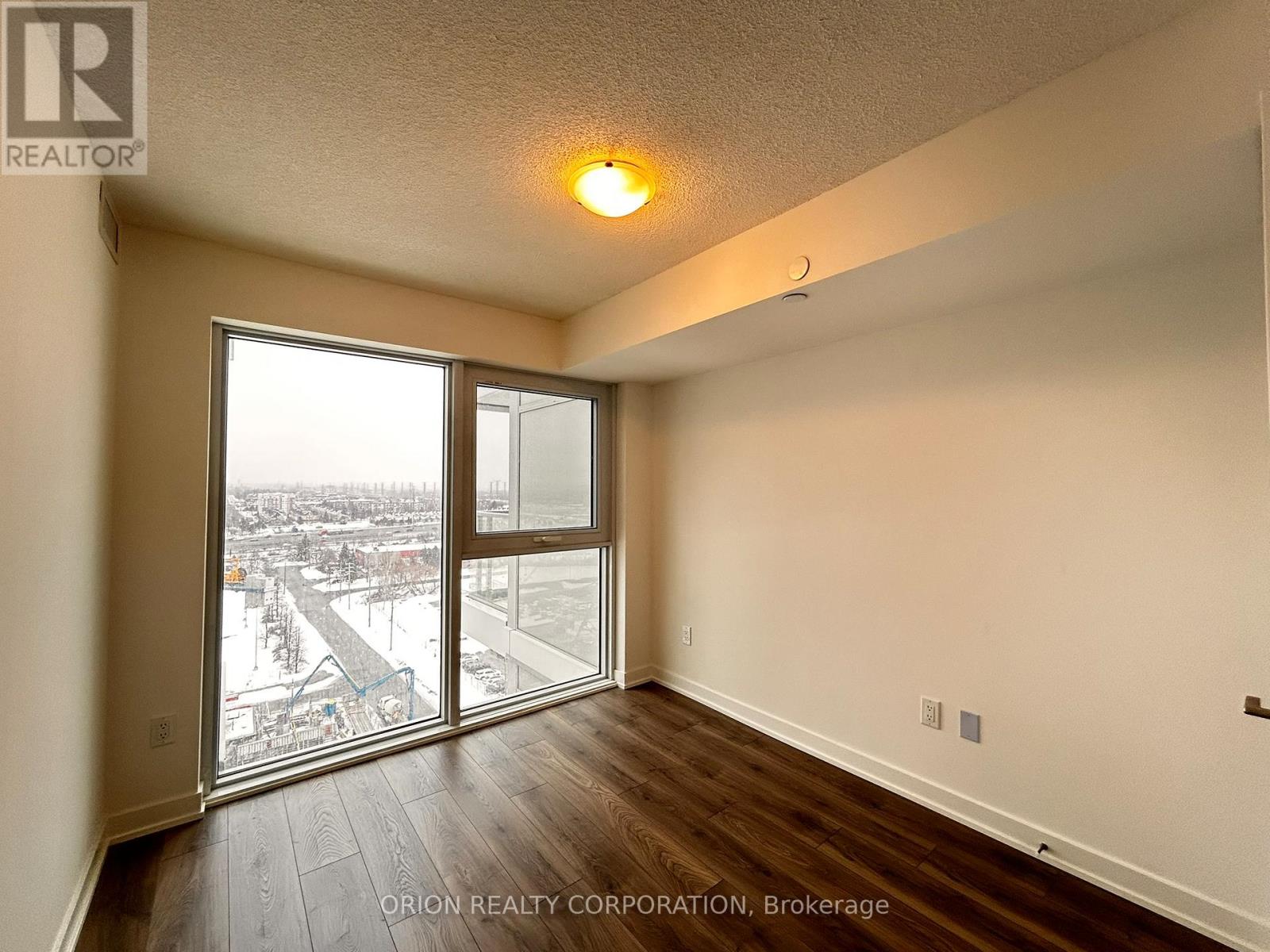 1301 - 1010 Sandy Beach Road, Pickering, Ontario  L1W 0C7 - Photo 14 - E12833406