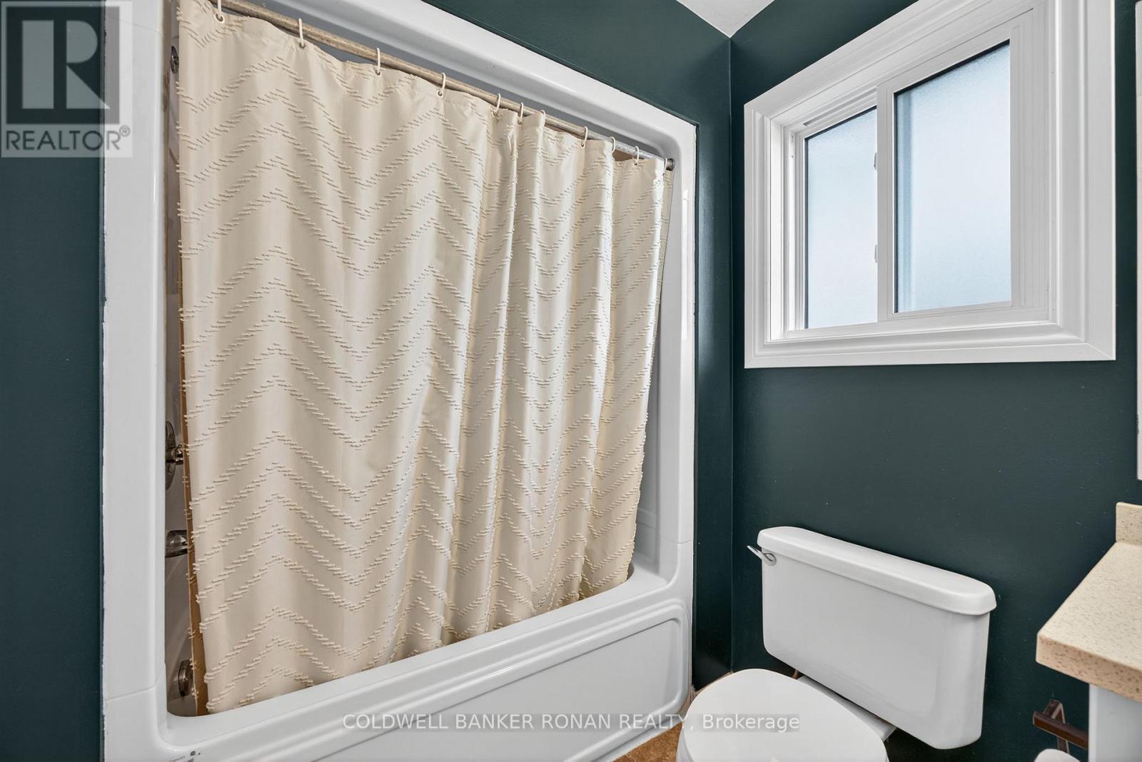 60 Wallace Street, New Tecumseth (Alliston), Ontario  L9R 2G6 - Photo 26 - N12834914