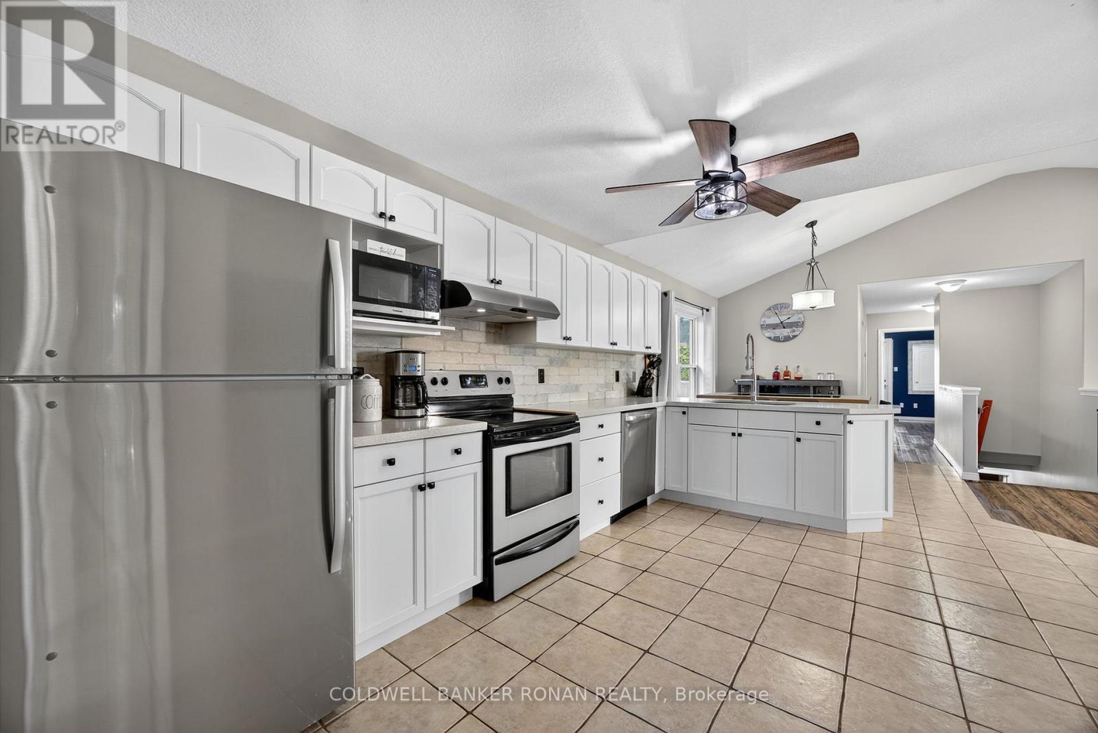 60 Wallace Street, New Tecumseth (Alliston), Ontario  L9R 2G6 - Photo 7 - N12834914