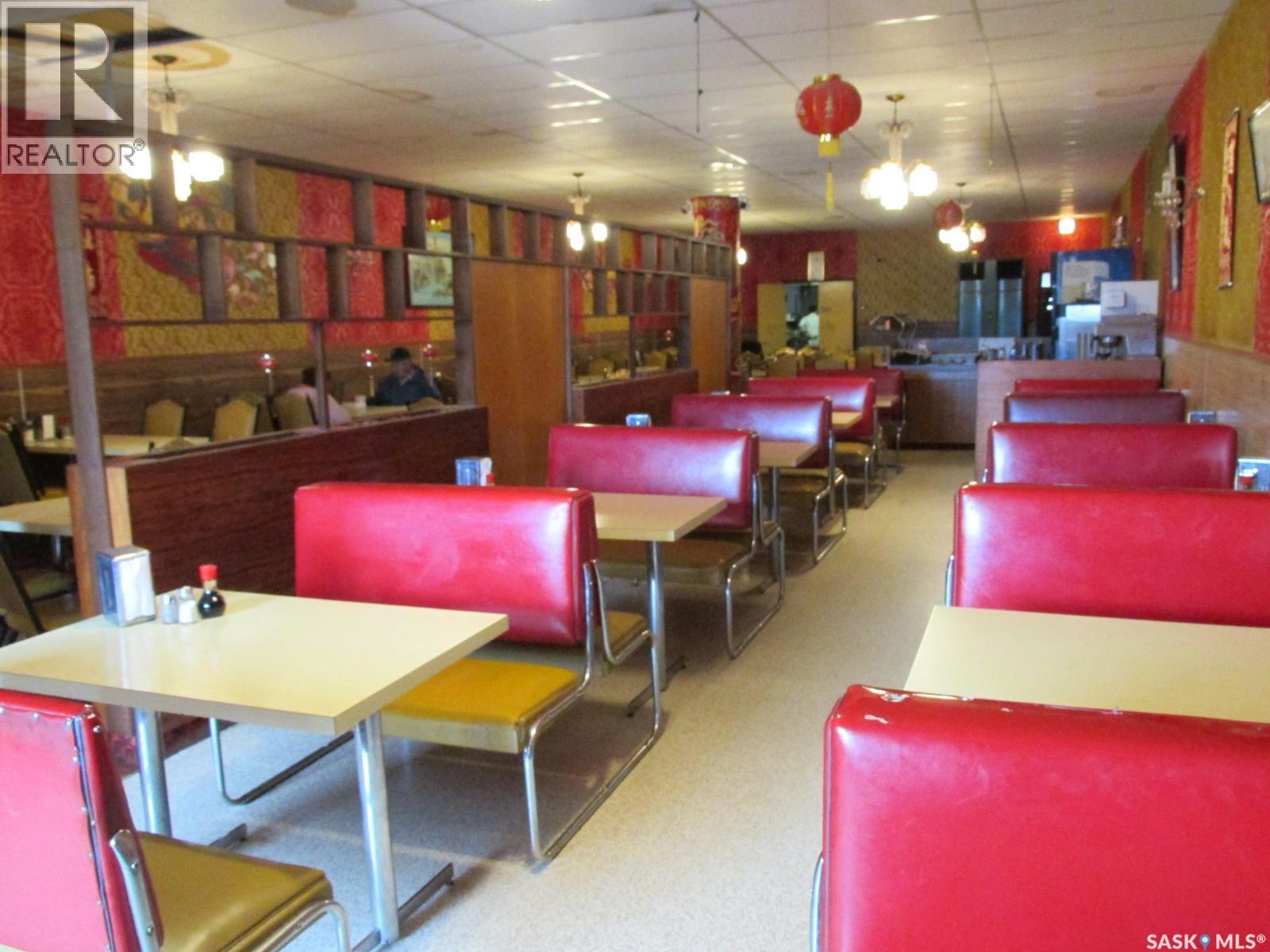 105 1st Avenue W, Nipawin, Saskatchewan  S0E 1E0 - Photo 8 - SK008932