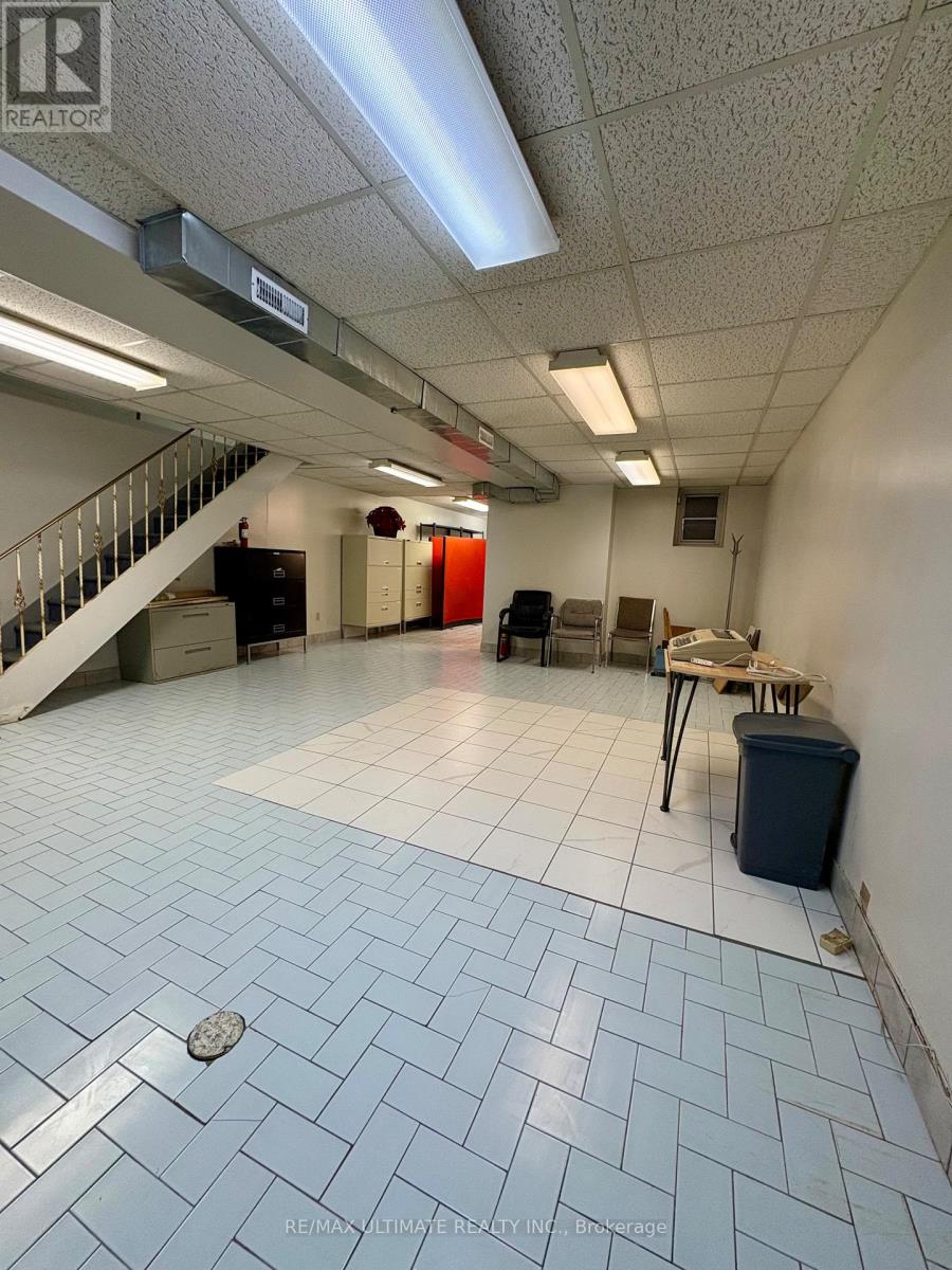 1152 College Street, Toronto, Ontario  M6H 1B6 - Photo 17 - C12835570