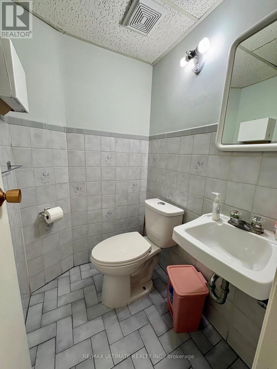 1152 College Street, Toronto, Ontario  M6H 1B6 - Photo 22 - C12835570