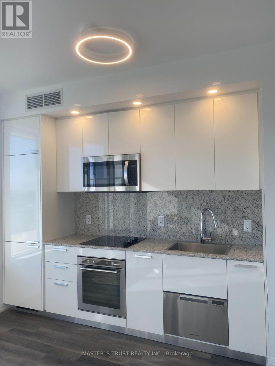 2505 - 75 Canterbury Place, Toronto, Ontario  M2N 0L2 - Photo 3 - C12835596