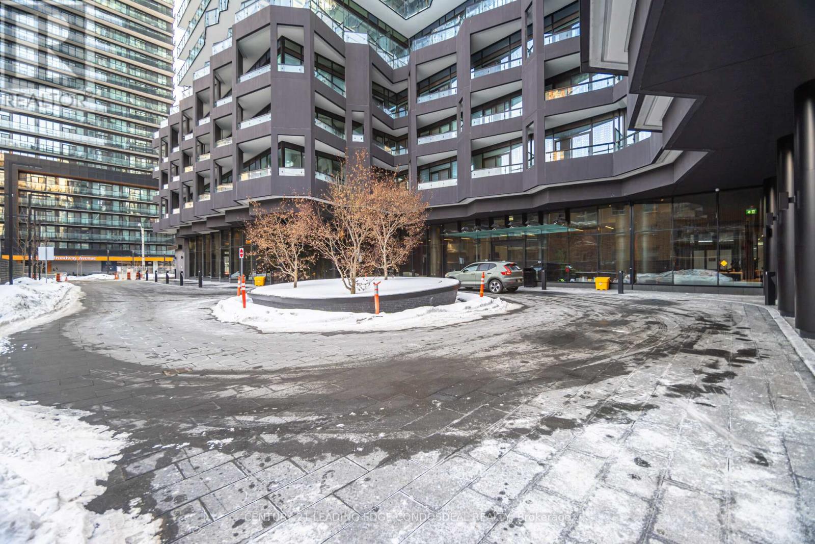 2411 - 110 Broadway Avenue, Toronto, Ontario  M4P 1V7 - Photo 3 - C12835692