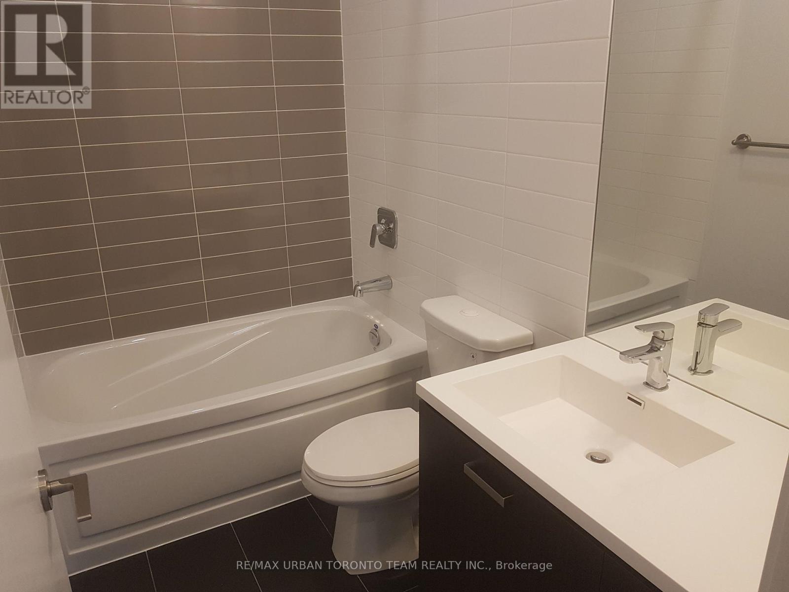 202 - 125 Redpath Avenue, Toronto, Ontario  M4S 0B5 - Photo 17 - C12835742