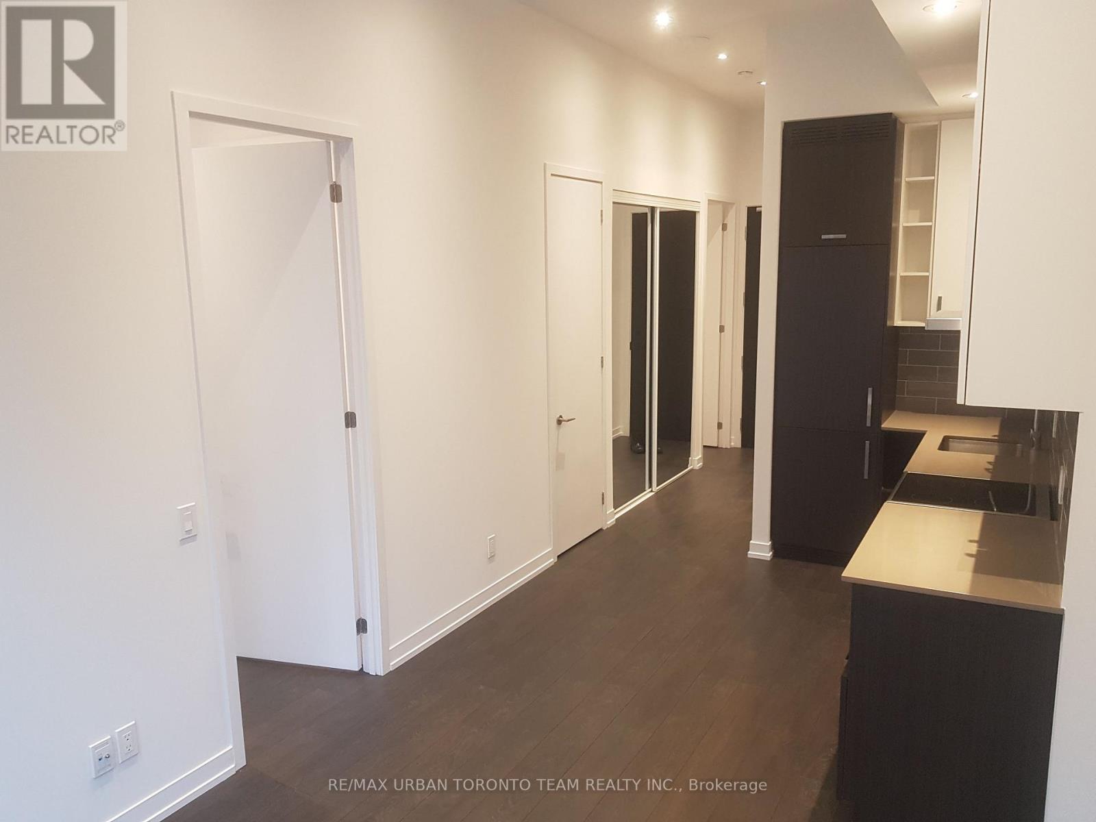 202 - 125 Redpath Avenue, Toronto, Ontario  M4S 0B5 - Photo 5 - C12835742