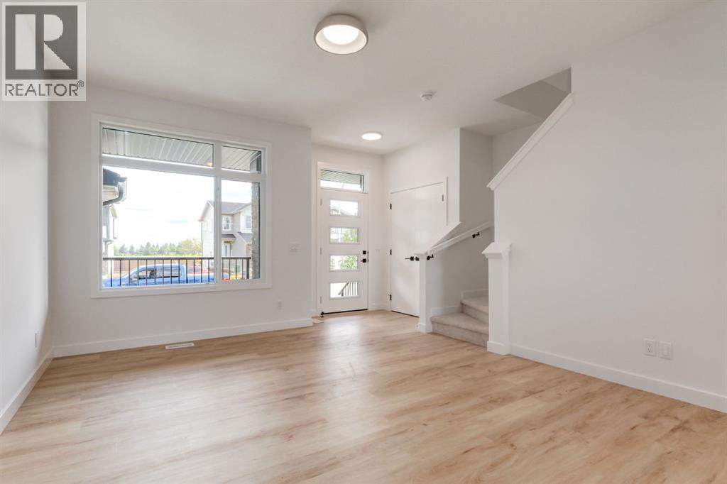 218 Sora Gardens Se, Calgary, Alberta  T3S 0M1 - Photo 6 - A2289586