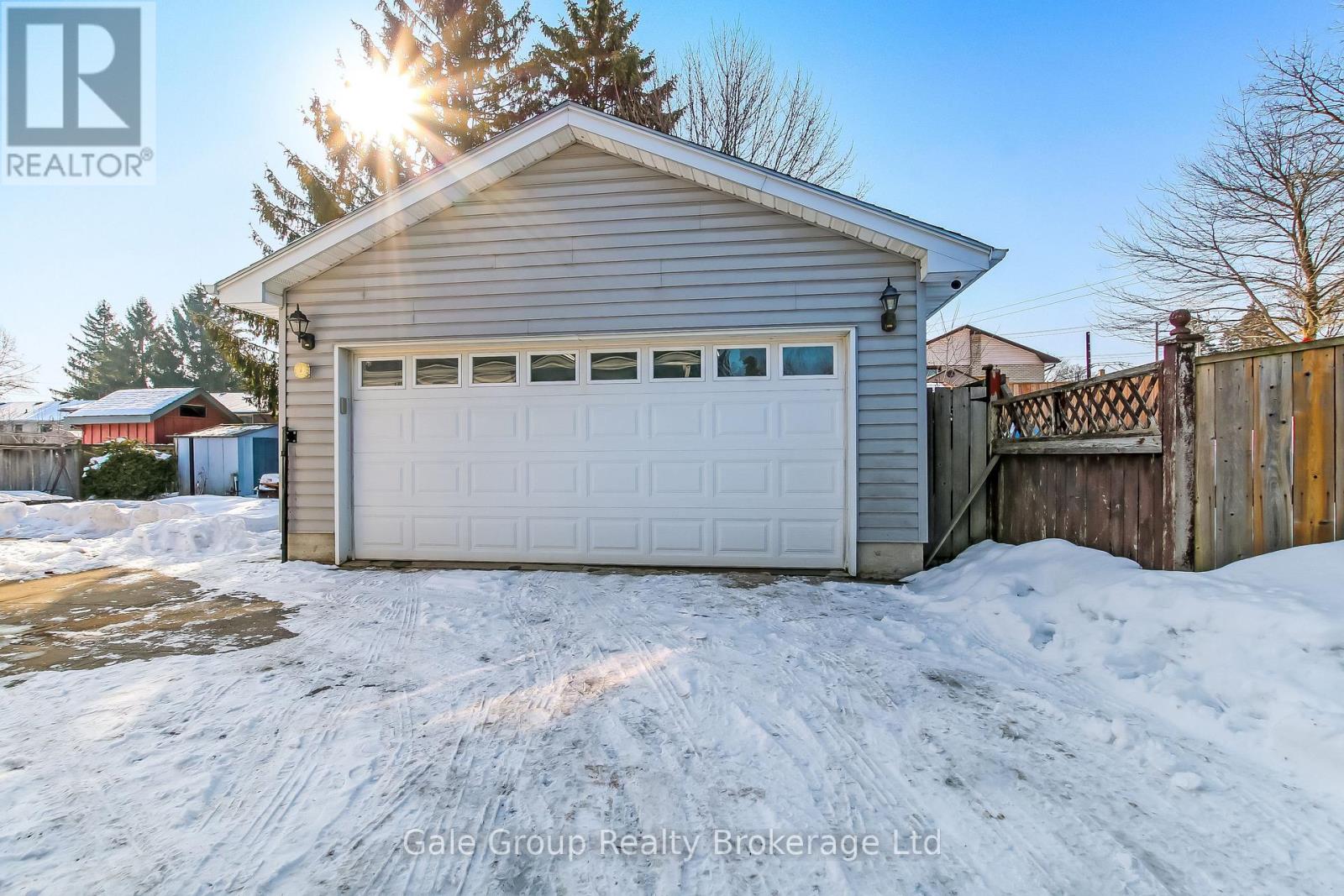 788 Gladstone Drive, Woodstock, Ontario  N4S 5T2 - Photo 3 - X12835748