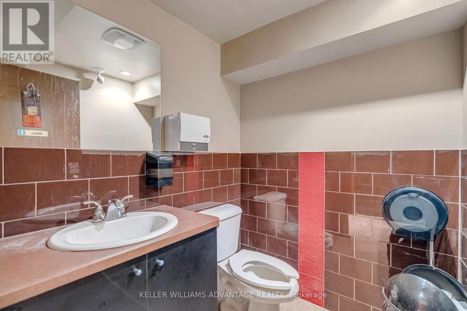 471 Danforth Avenue, Toronto, Ontario  M4K 1P1 - Photo 17 - E12835630