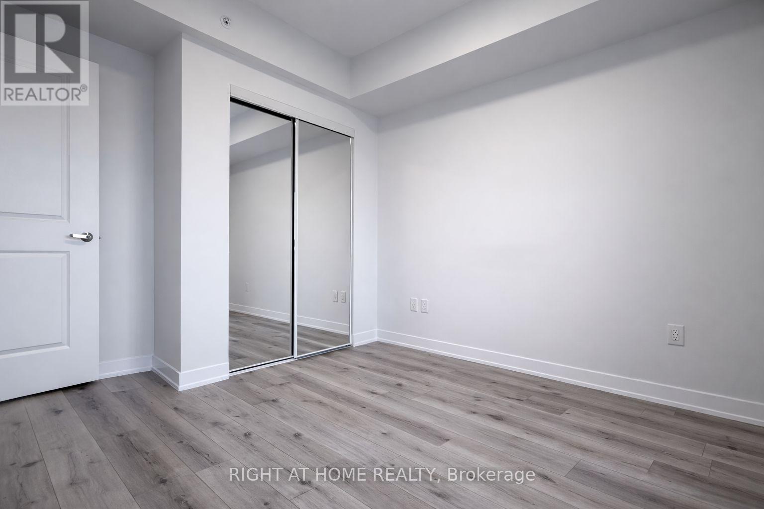 403 - 1475 Whites Road, Pickering, Ontario  L1V 0H3 - Photo 9 - E12835700