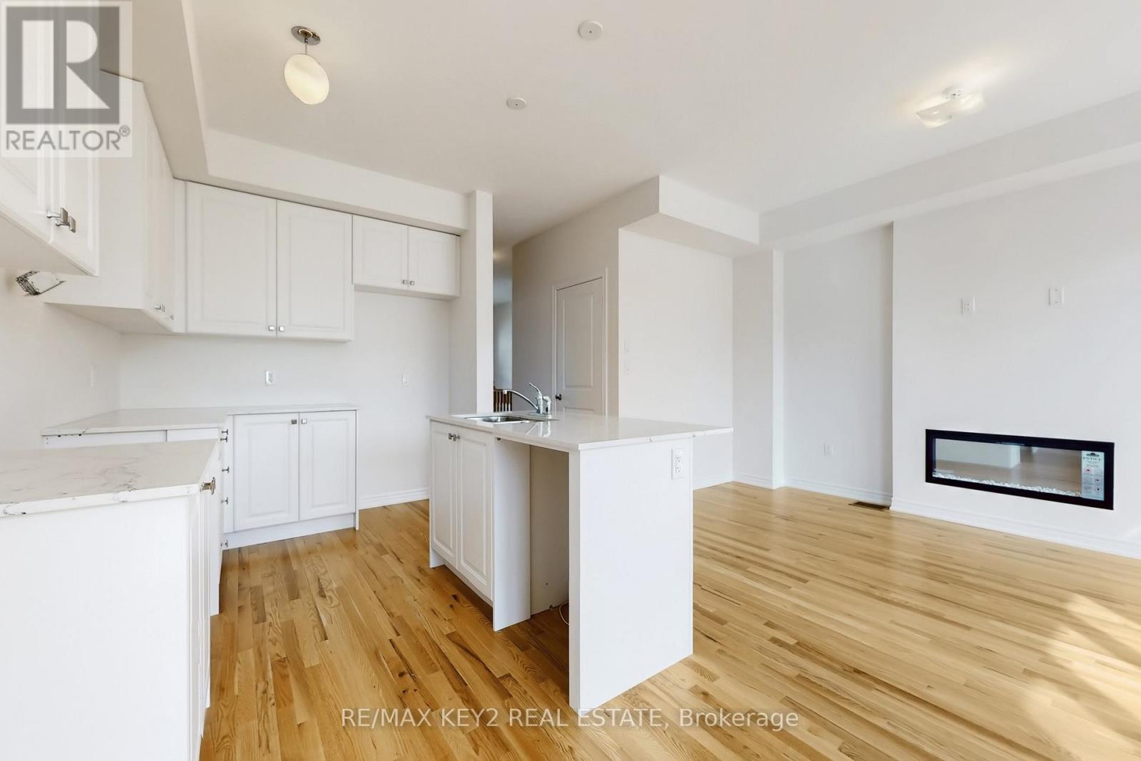 2949 Starlight Drive, Pickering, Ontario  L1X 0G8 - Photo 10 - E12835716