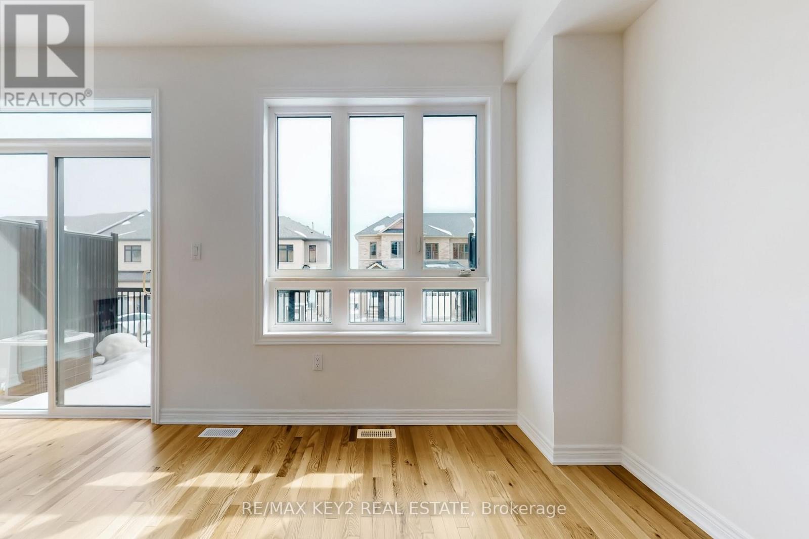 2949 Starlight Drive, Pickering, Ontario  L1X 0G8 - Photo 14 - E12835716