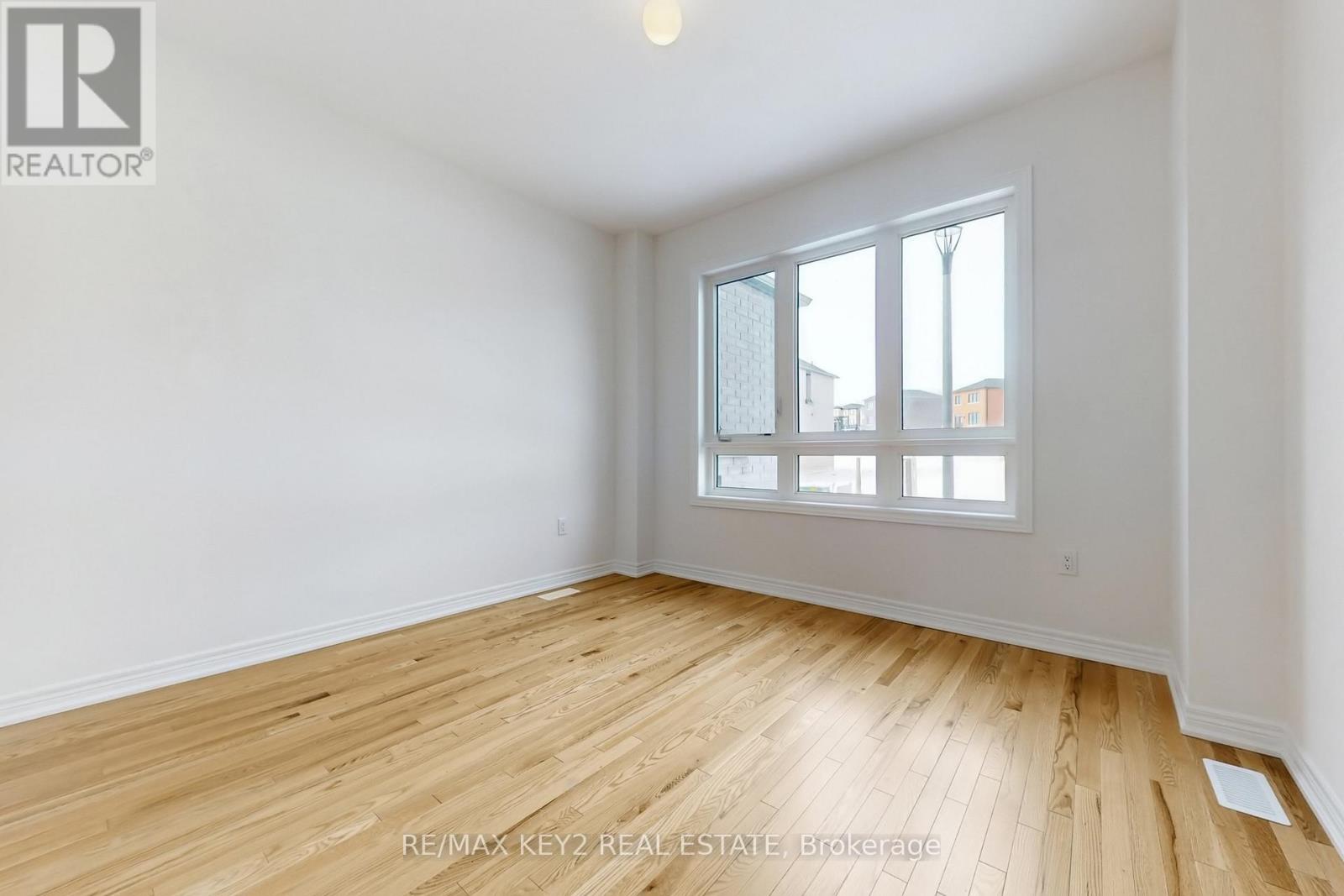 2949 Starlight Drive, Pickering, Ontario  L1X 0G8 - Photo 16 - E12835716