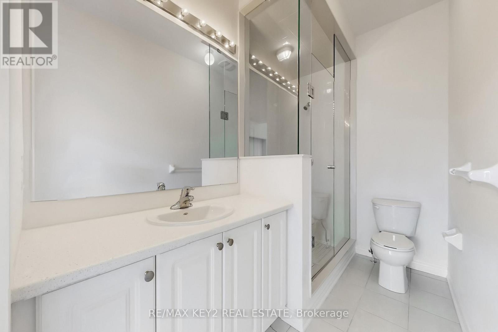 2949 Starlight Drive, Pickering, Ontario  L1X 0G8 - Photo 24 - E12835716