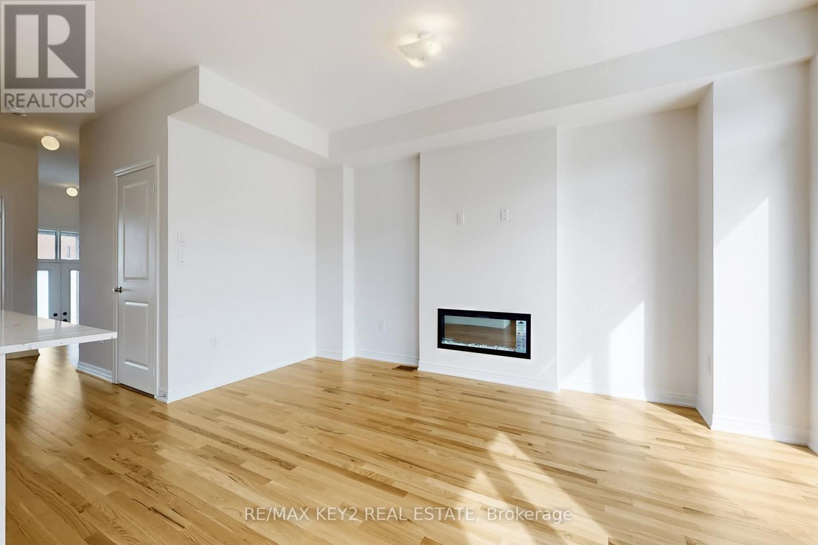 2949 Starlight Drive, Pickering, Ontario  L1X 0G8 - Photo 6 - E12835716