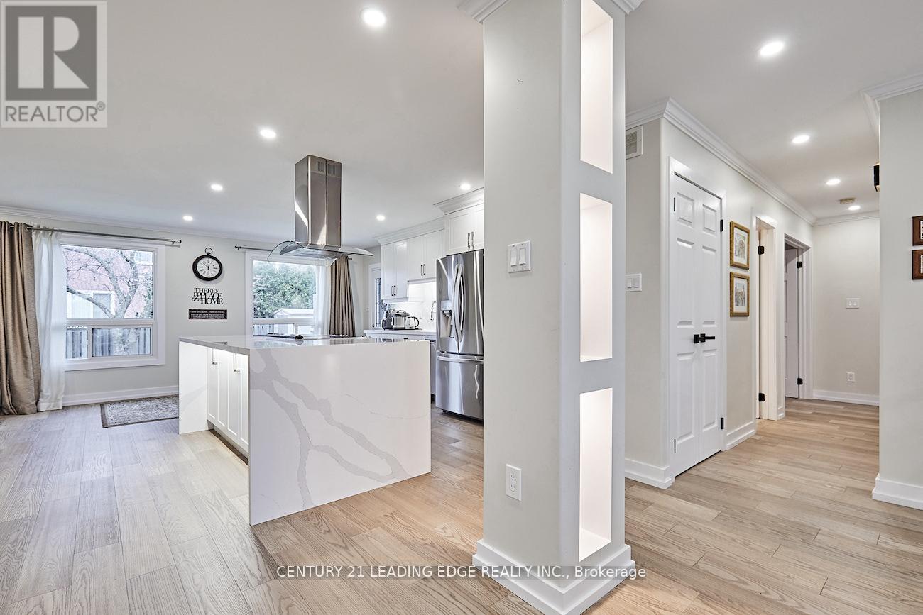 40 Waywell Street, Whitby, Ontario  L1N 8N9 - Photo 15 - E12835726