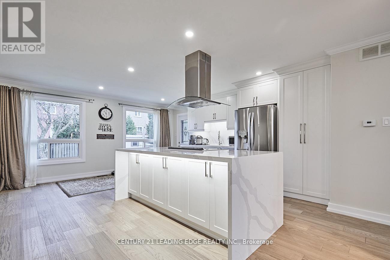 40 Waywell Street, Whitby, Ontario  L1N 8N9 - Photo 17 - E12835726