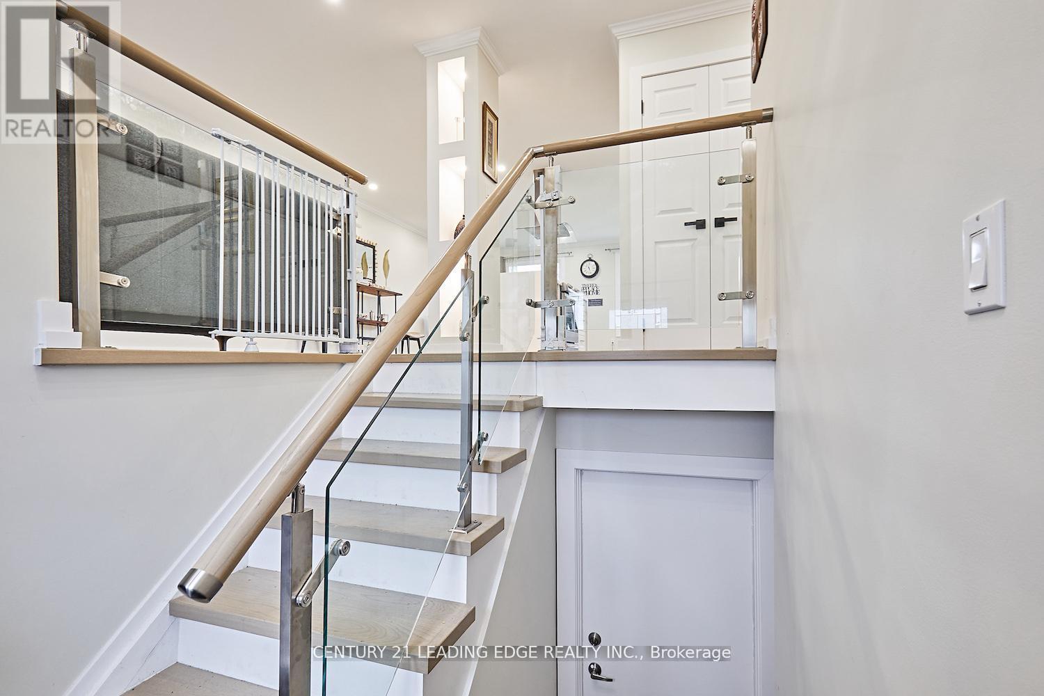 Main - 40 Waywell Street, Whitby, Ontario  L1N 8N9 - Photo 13 - E12835736