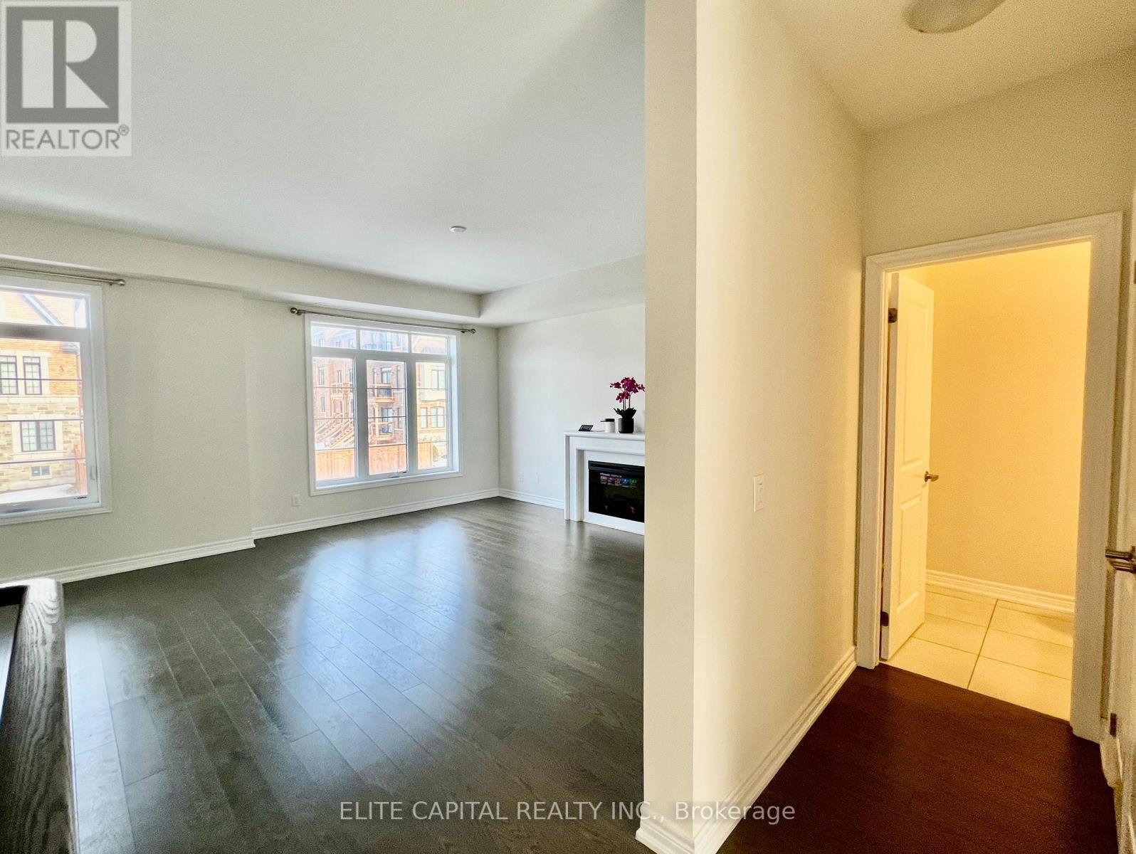 95 Elkington Crescent, Whitby, Ontario  L1P 0L7 - Photo 14 - E12835788