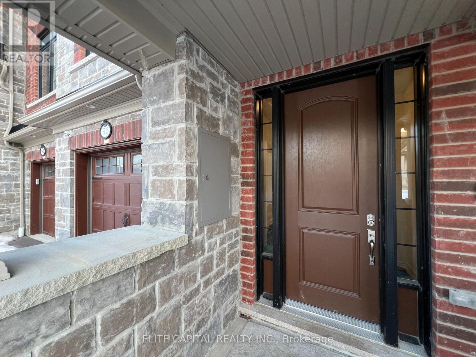 95 Elkington Crescent, Whitby, Ontario  L1P 0L7 - Photo 2 - E12835788