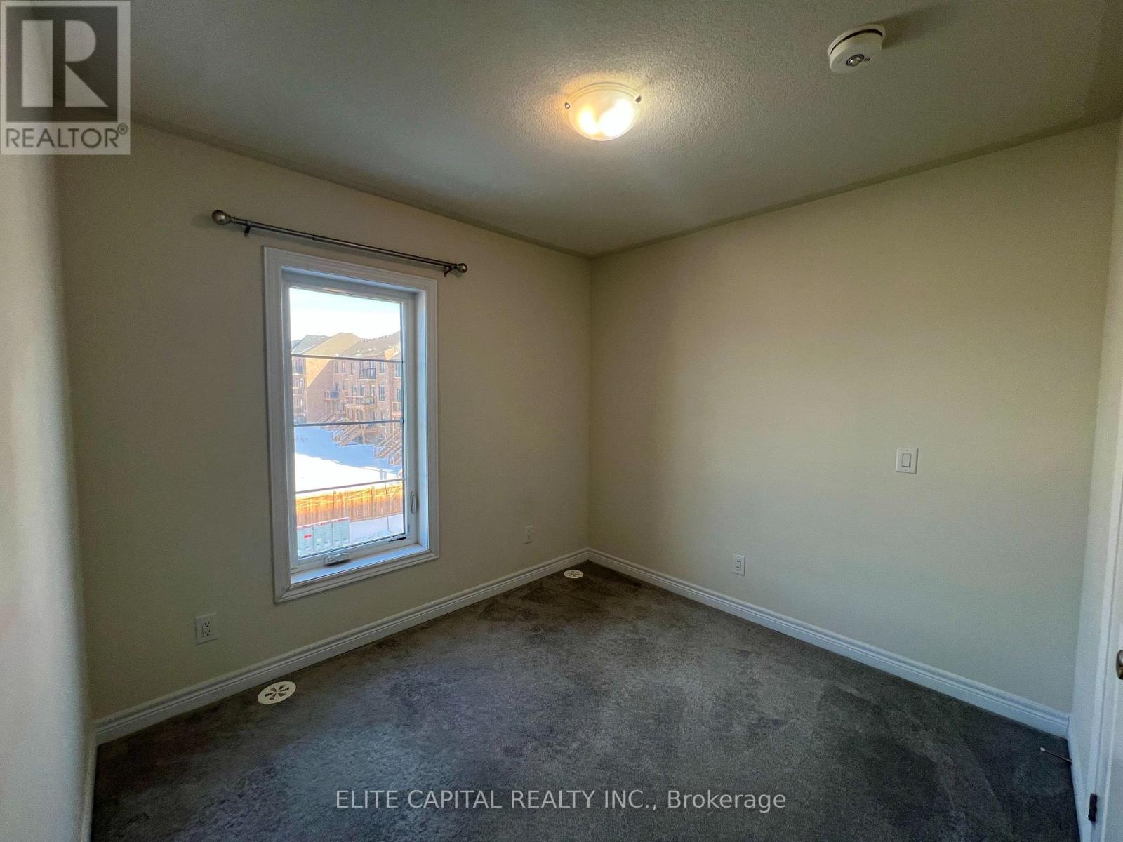 95 Elkington Crescent, Whitby, Ontario  L1P 0L7 - Photo 22 - E12835788