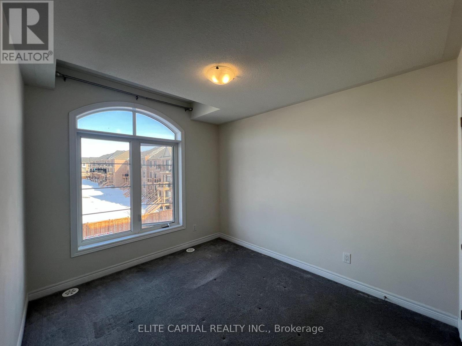 95 Elkington Crescent, Whitby, Ontario  L1P 0L7 - Photo 25 - E12835788