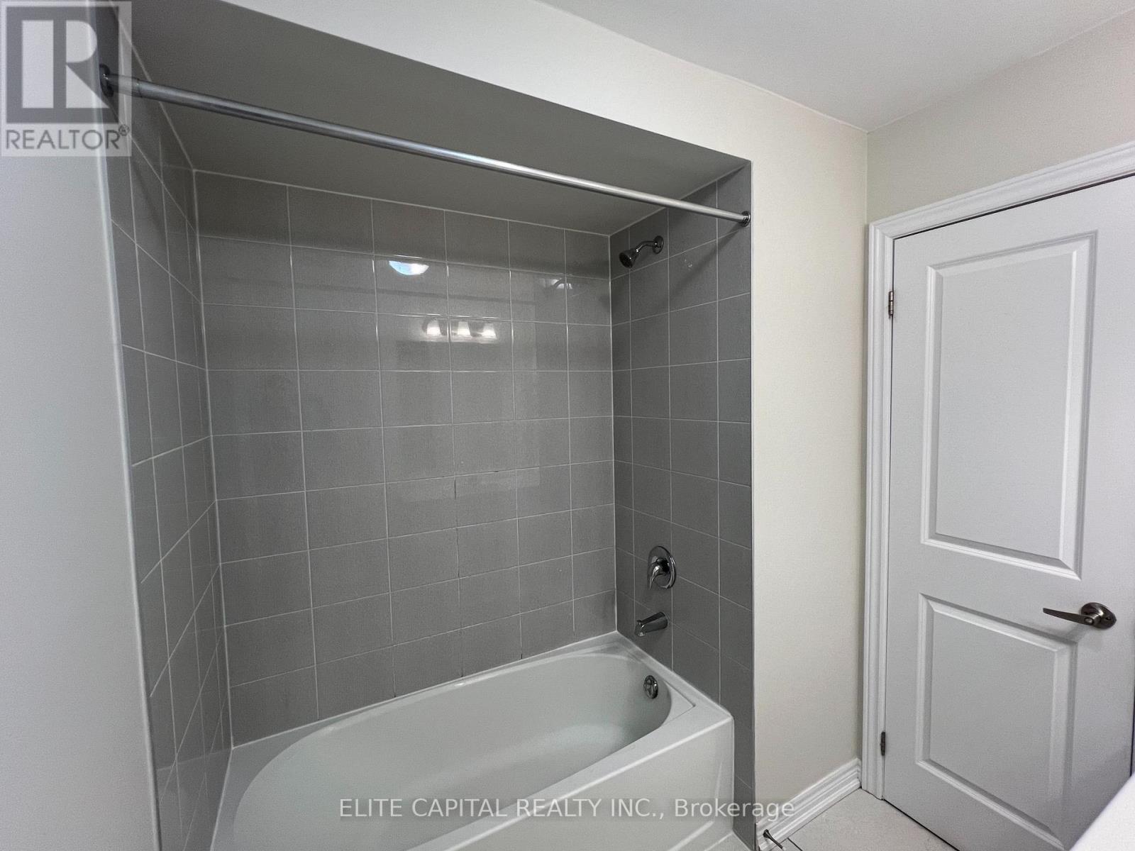 95 Elkington Crescent, Whitby, Ontario  L1P 0L7 - Photo 27 - E12835788