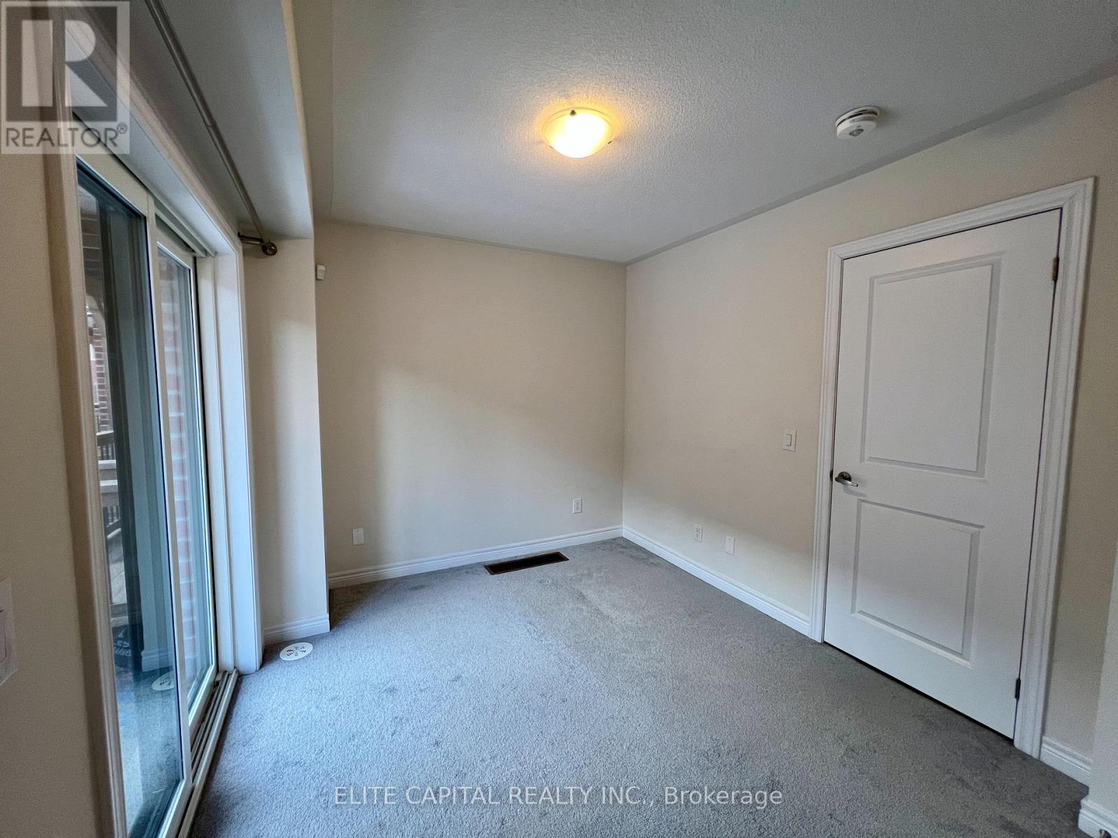 95 Elkington Crescent, Whitby, Ontario  L1P 0L7 - Photo 5 - E12835788