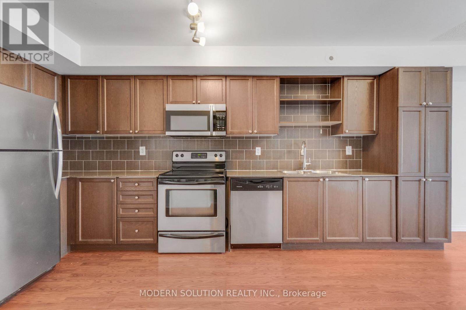 3 - 70 Munro Street, Toronto, Ontario  M4M 2S9 - Photo 11 - E12835804