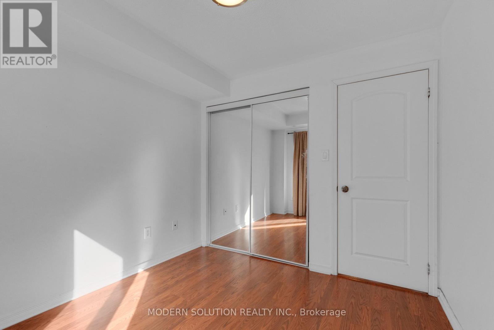 3 - 70 Munro Street, Toronto, Ontario  M4M 2S9 - Photo 13 - E12835804