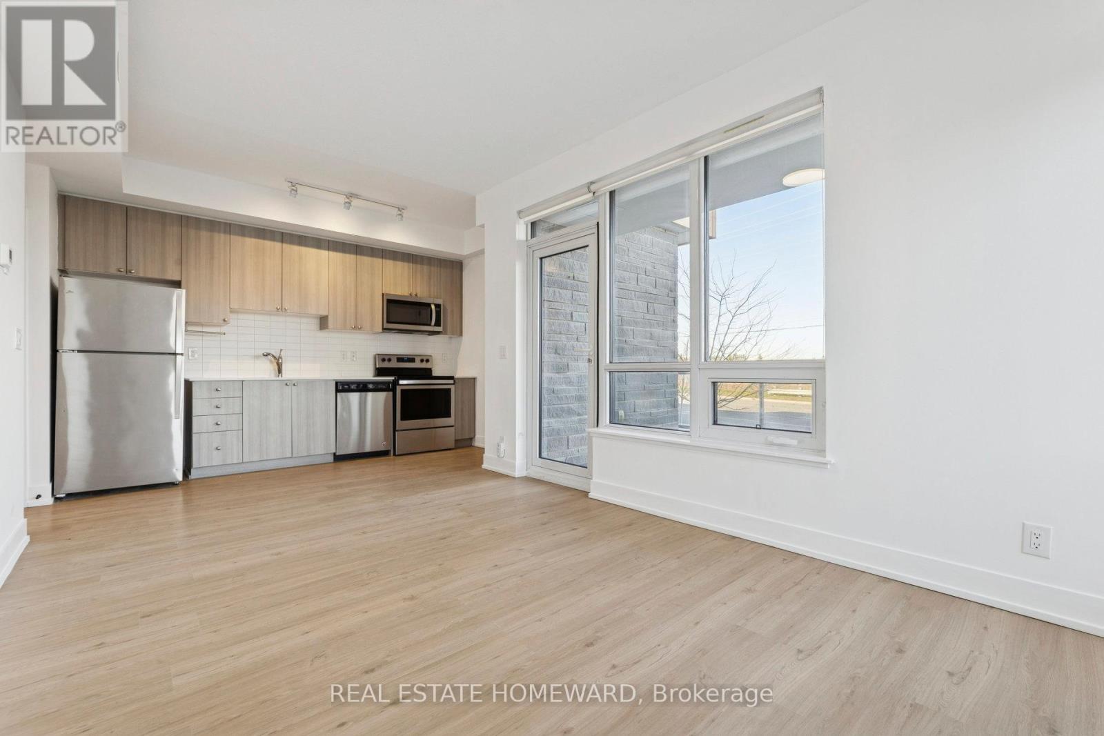 21 - 1245 Bayly Street, Pickering, Ontario  L1W 0B5 - Photo 8 - E12835816